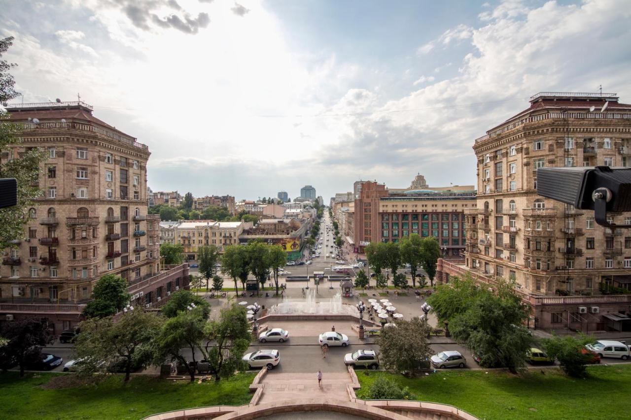 Central Apartments On Khreschatyk Kiev Exterior foto